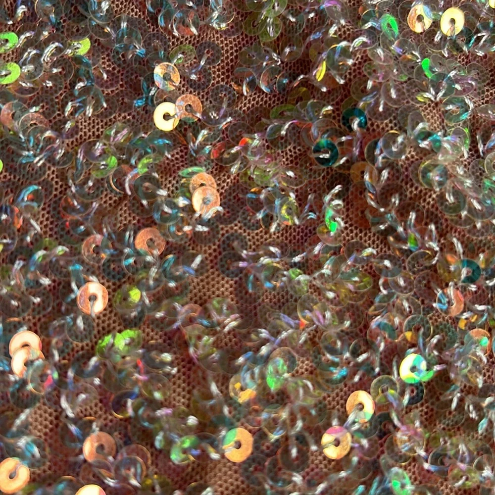 Forever 21 sequin crop top - Picture 2 of 5